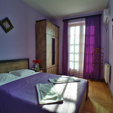 Vazi Hotel Tbilisi Buitenkant foto